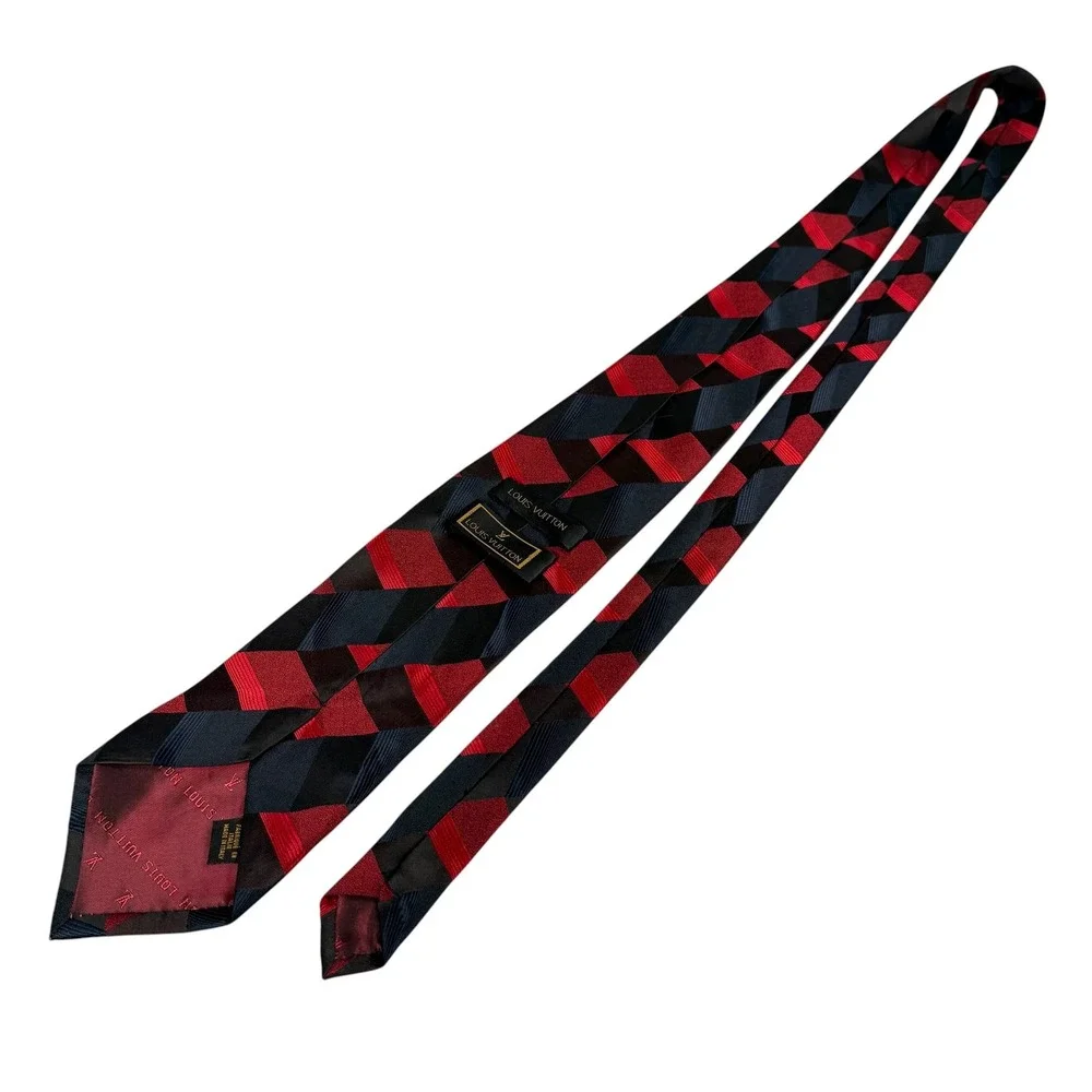 VTG Louis Vuitton Mens Silk Tie Red Black Navy Geometric Chevron‎ Made Italy 60